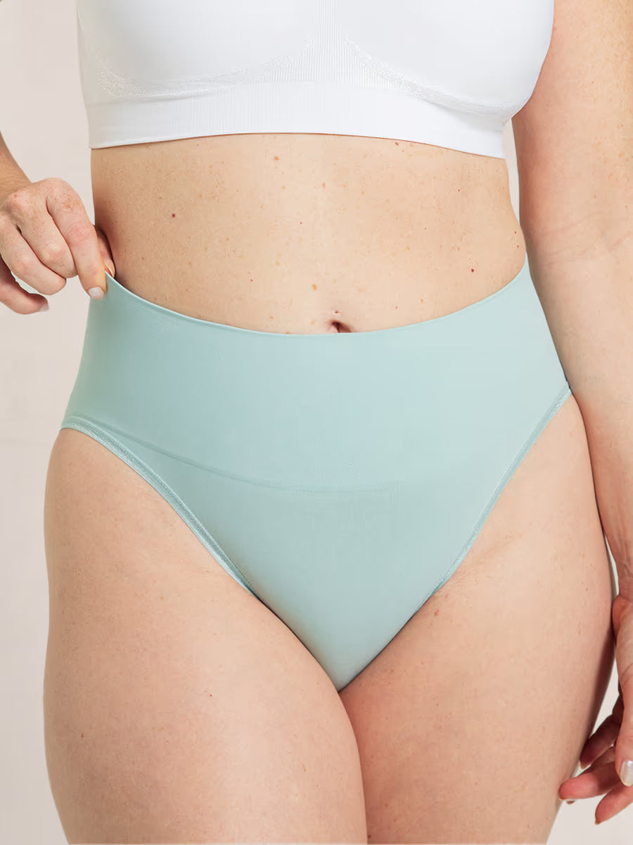 Truekind® Everyday Comfort Smoothing Panty